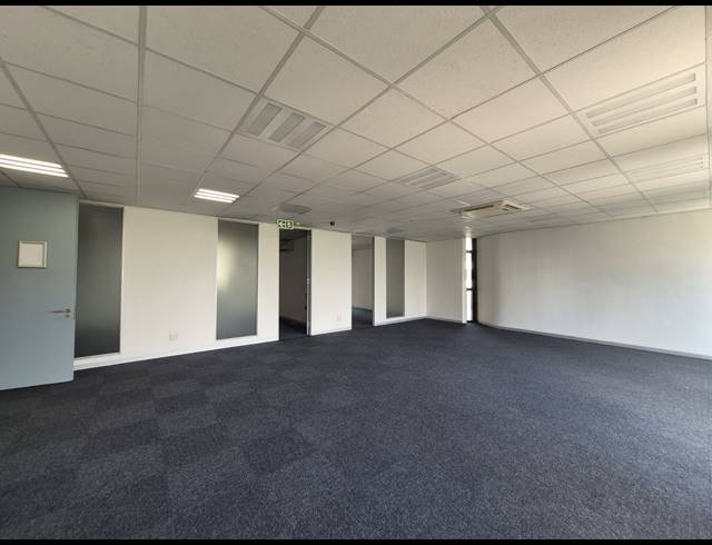487M² OFFICE TO LET IN ROSEBANK